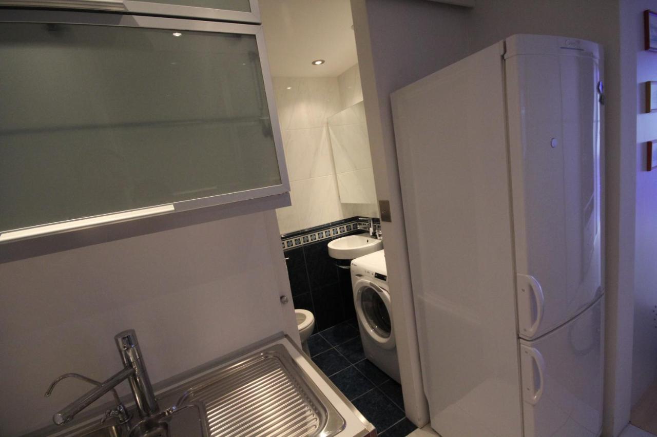 Crtomirova Apartment Ljubljana Eksteriør billede